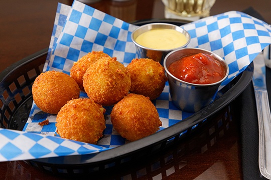 05_CheesePoppers_A_SM
